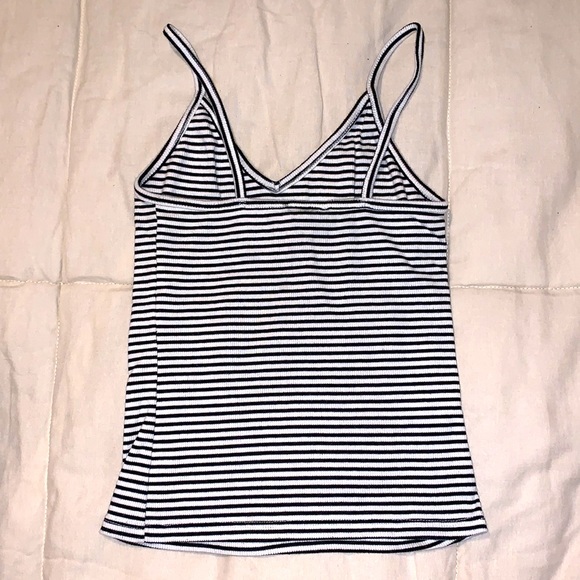 Top - Picture 2 of 2